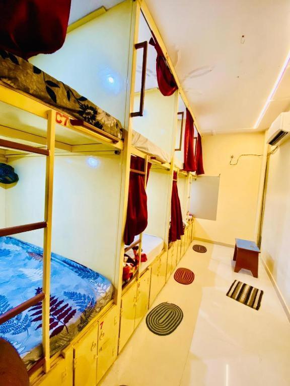Namo Guest House Only For Indians Варанаси Екстериор снимка